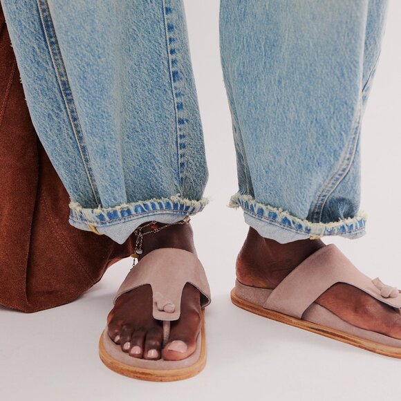 FREE PEOPLE Mika Footbed Sandals / Orchid Ice Suede - Picture 1 of 12